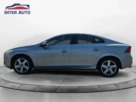 Photos of 2013 Volvo S60 T5 Sedan 4D for sale in Worcester, MA at Interauto