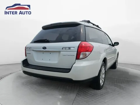 More photos of 2009 Subaru Outback 2.5i Limited Wagon 4D at Interauto, MA
