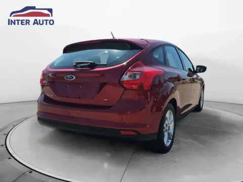 More photos of 2013 Ford Focus SE Hatchback 4D at Interauto, MA