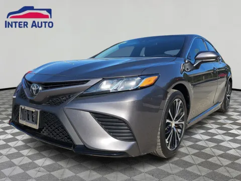 Gray 2018 Toyota Camry SE Sedan 4D for sale in Worcester, MA