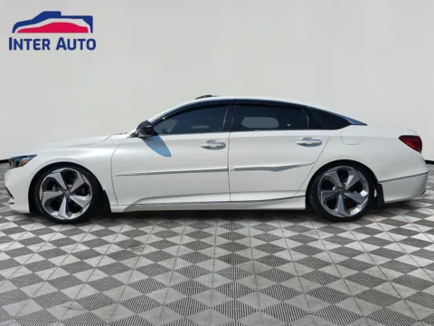 Photos of 2018 Honda Accord Touring Sedan 4D for sale in Worcester, MA at Interauto