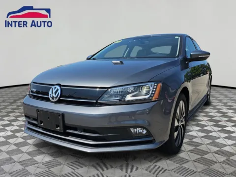 Gray 2015 Volkswagen Jetta Hybrid SEL Premium Sedan 4D for sale in Worcester, MA