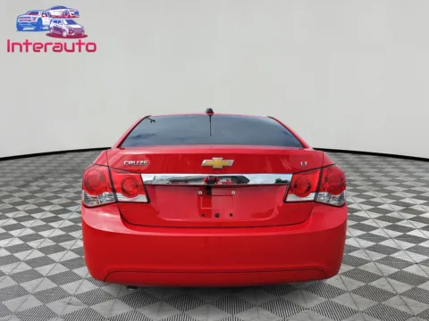 More photos of 2015 Chevrolet Cruze 1LT Sedan 4D at Interauto, MA