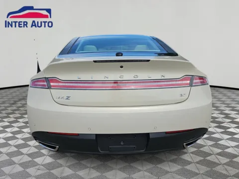 More photos of 2014 Lincoln MKZ Sedan 4D at Interauto, MA