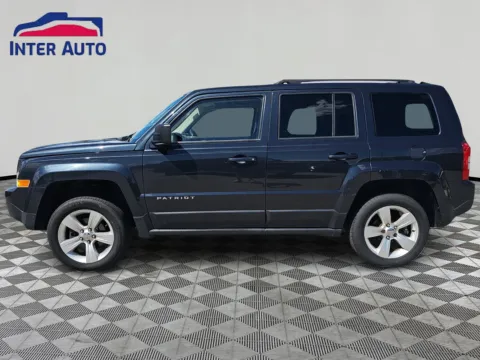 Photos of 2016 Jeep Patriot Latitude Sport Utility 4D for sale in Worcester, MA at Interauto