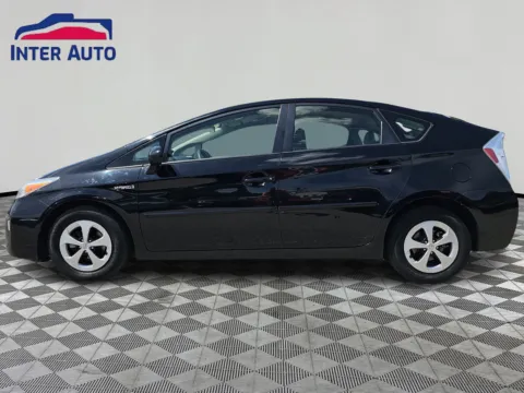 Photos of 2013 Toyota Prius Three Hatchback 4D for sale in Worcester, MA at Interauto