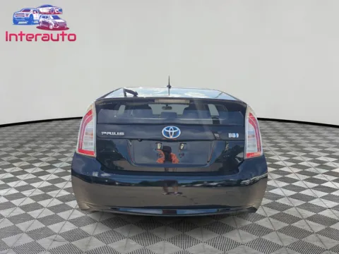 More photos of 2013 Toyota Prius Three Hatchback 4D at Interauto, MA