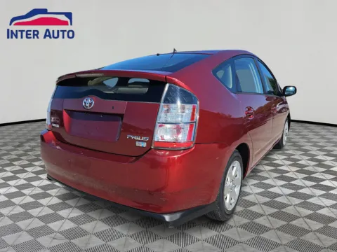 More photos of 2005 Toyota Prius Hatchback 4D at Interauto, MA