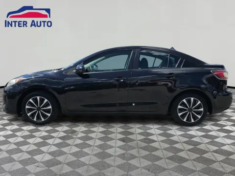 Photos of 2012 MAZDA MAZDA3 i Sport Sedan 4D for sale in Worcester, MA at Interauto