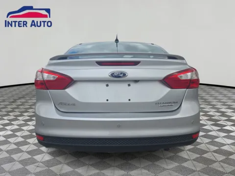 More photos of 2014 Ford Focus Titanium Sedan 4D at Interauto, MA