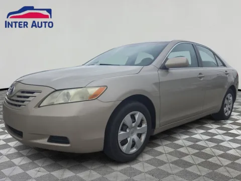 Gold 2007 Toyota Camry LE Sedan 4D for sale in Worcester, MA