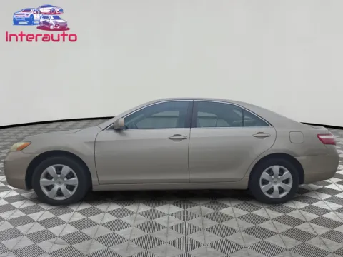 Photos of 2007 Toyota Camry LE Sedan 4D for sale in Plainville, MA at Interauto