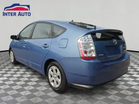 Another view of 2007 Toyota Prius Hatchback 4D for sale in Worcester, MA at Interauto