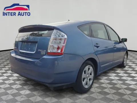 More photos of 2007 Toyota Prius Hatchback 4D at Interauto, MA