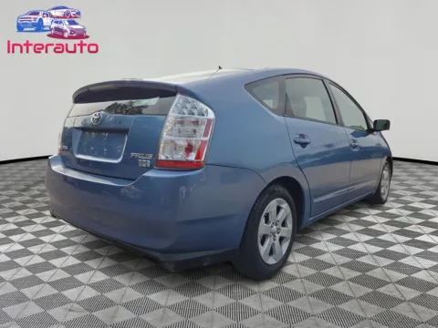 More photos of 2007 Toyota Prius Hatchback 4D at Interauto, MA