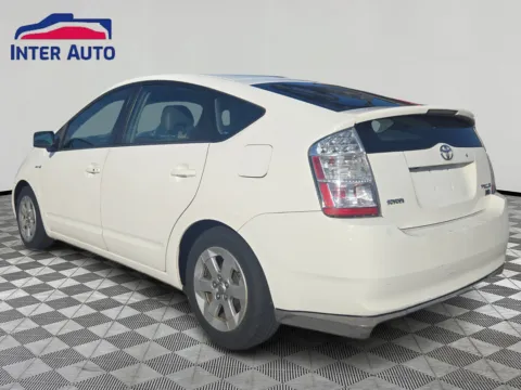 Another view of 2009 Toyota Prius Hatchback 4D for sale in Worcester, MA at Interauto