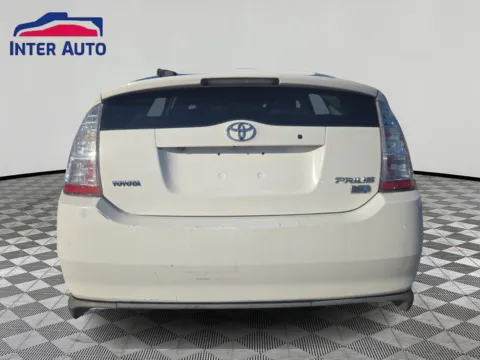 More photos of 2009 Toyota Prius Hatchback 4D at Interauto, MA
