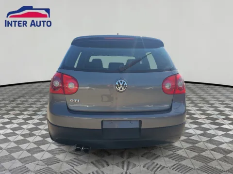 More photos of 2009 Volkswagen GTI 2.0T Hatchback Sedan 4D at Interauto, MA