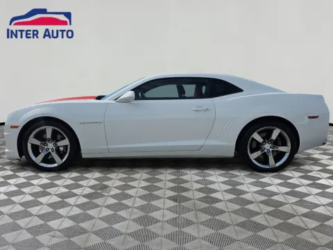 Photos of 2011 Chevrolet Camaro SS Coupe 2D for sale in Worcester, MA at Interauto
