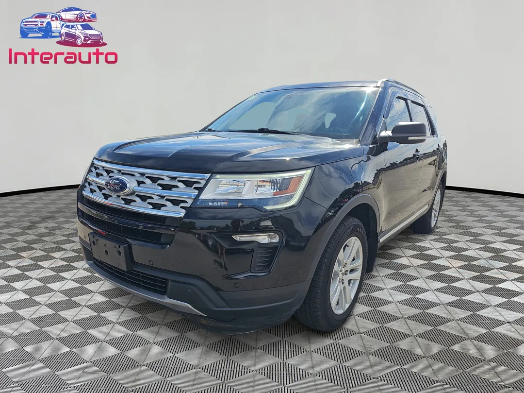 2019 Ford Explorer XLT 4WD's photo