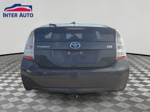 More photos of 2010 Toyota Prius III Hatchback 4D at Interauto, MA