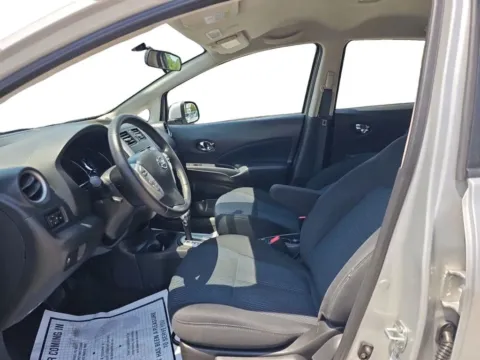 More photos of 2014 Nissan Versa Note SV Hatchback 4D at Interauto, MA