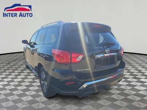 Another view of 2018 Nissan Pathfinder SL Sport Utility 4D for sale in Worcester, MA at Interauto