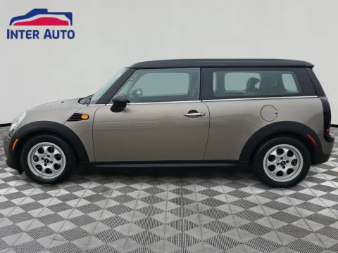 Photos of 2013 MINI Clubman Cooper Hatchback 3D for sale in Worcester, MA at Interauto