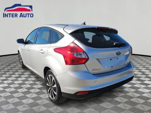 Another view of 2012 Ford Focus SE Hatchback 4D for sale in Worcester, MA at Interauto