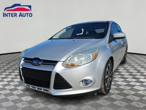 Silver 2012 Ford Focus SE Hatchback 4D for sale in Worcester, MA