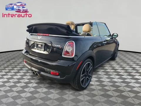 More photos of 2009 MINI Convertible Cooper S Convertible 2D at Interauto, MA