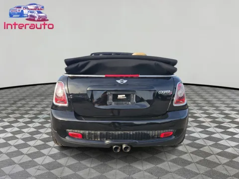 More photos of 2009 MINI Convertible Cooper S Convertible 2D at Interauto, MA