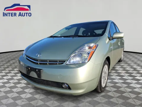 Green 2008 Toyota Prius Hatchback 4D for sale in Worcester, MA
