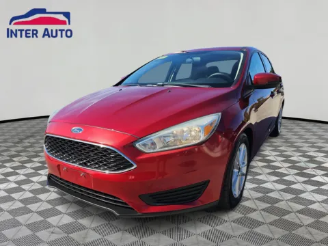 Red 2016 Ford Focus SE Sedan 4D for sale in Worcester, MA