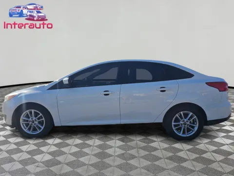 Photos of 2018 Ford Focus SE Sedan 4D for sale in Plainville, MA at Interauto