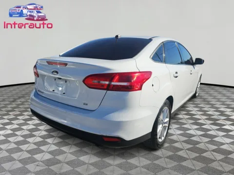 More photos of 2018 Ford Focus SE Sedan 4D at Interauto, MA