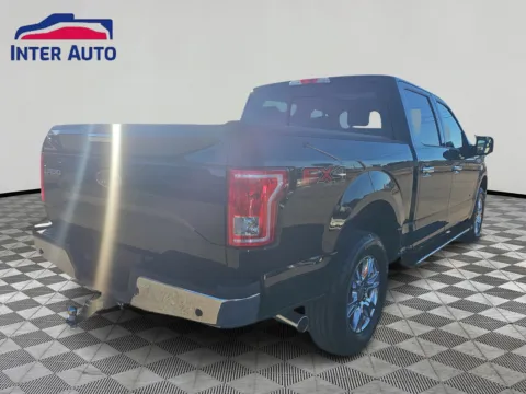 More photos of 2015 Ford F-150 SuperCrew Cab XLT Pickup 4D 5 1/2 ft at Interauto, MA