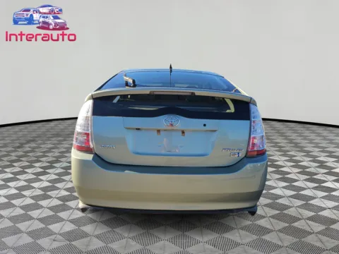 More photos of 2008 Toyota Prius Hatchback 4D at Interauto, MA