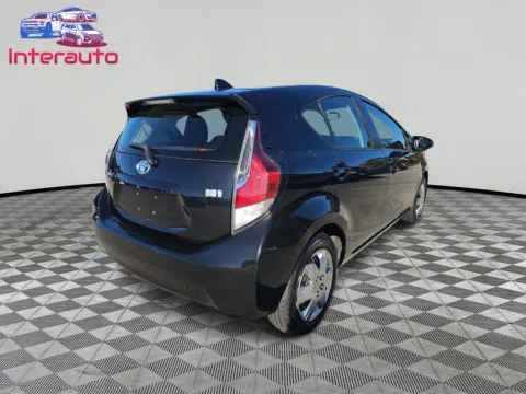 More photos of 2015 Toyota Prius c Two Hatchback 4D at Interauto, MA