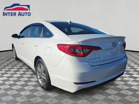 Another view of 2016 Hyundai Sonata SE Sedan 4D for sale in Worcester, MA at Interauto