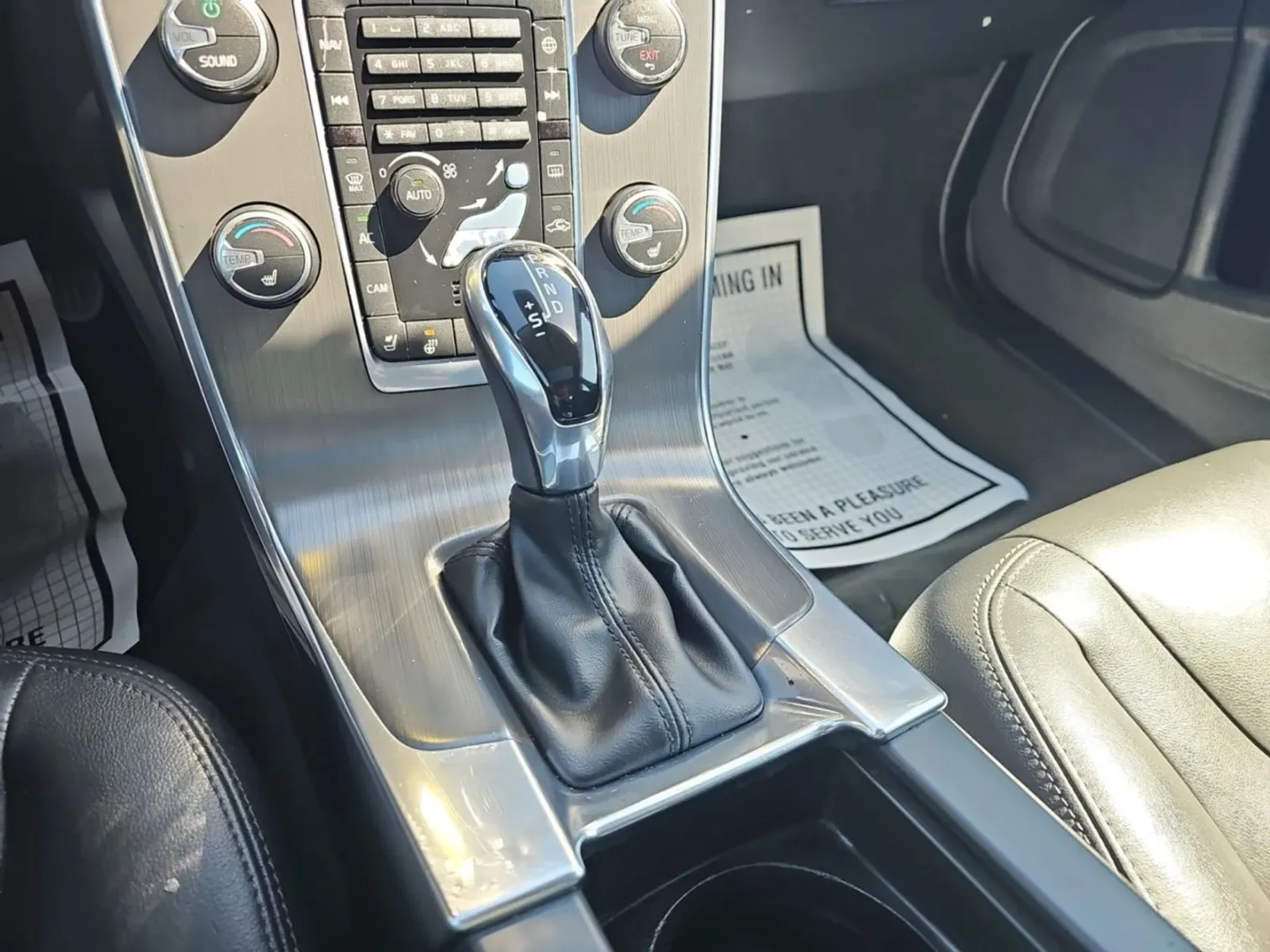 2015 Volvo S60 T5 Platinum - Photo 25