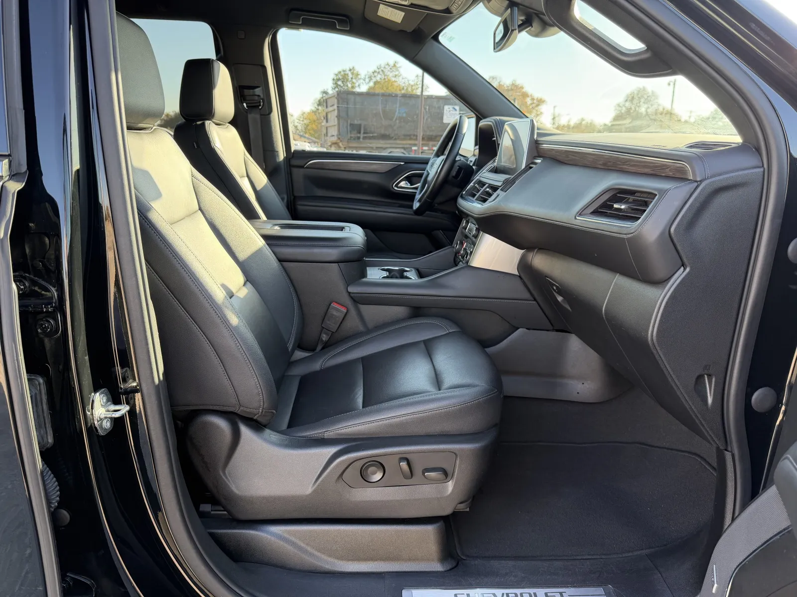 2023 Chevrolet Tahoe LT - Photo 27
