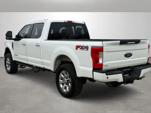 More photos of 2019 Ford F-250 Super Duty Lariat at Tri-State Motor Company, AR
