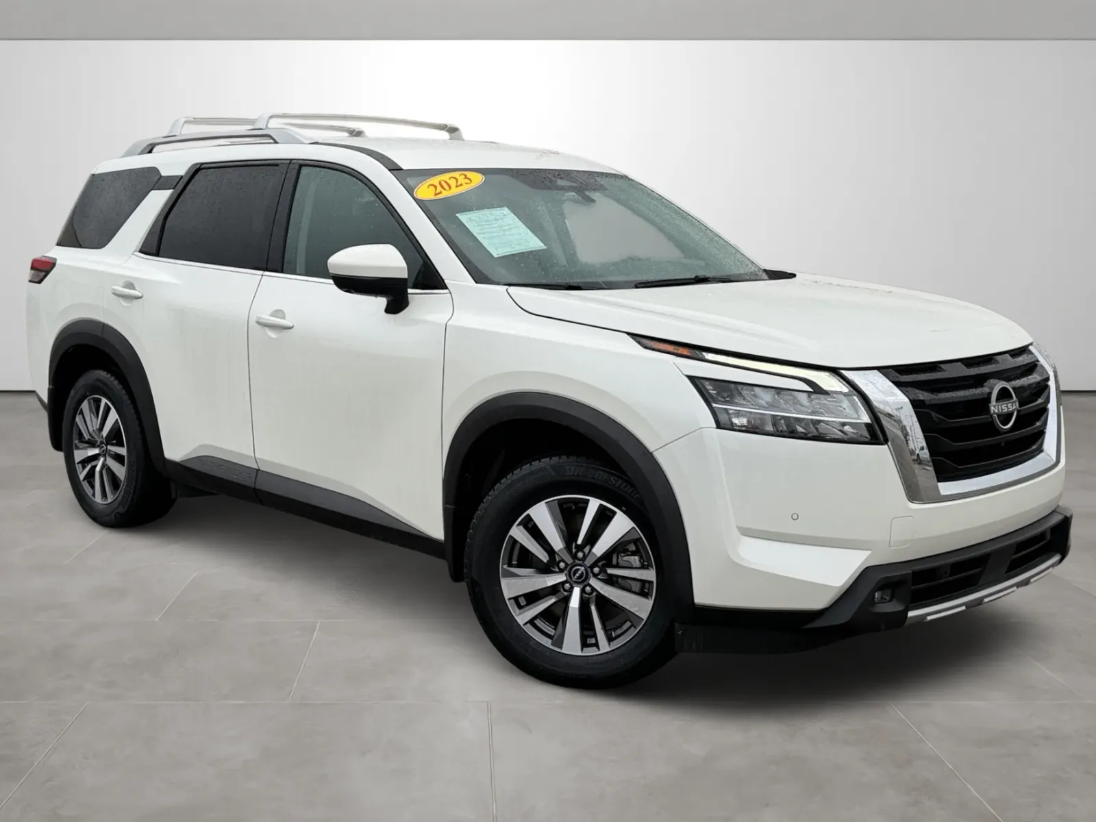 White 2023 Nissan Pathfinder SL for sale in Blytheville, AR