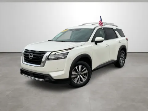 Another view of 2023 Nissan Pathfinder SL for sale in Blytheville, AR at Tri-State Motor Company