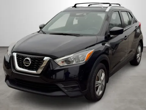 Black 2019 Nissan Kicks for sale in Blytheville, AR
