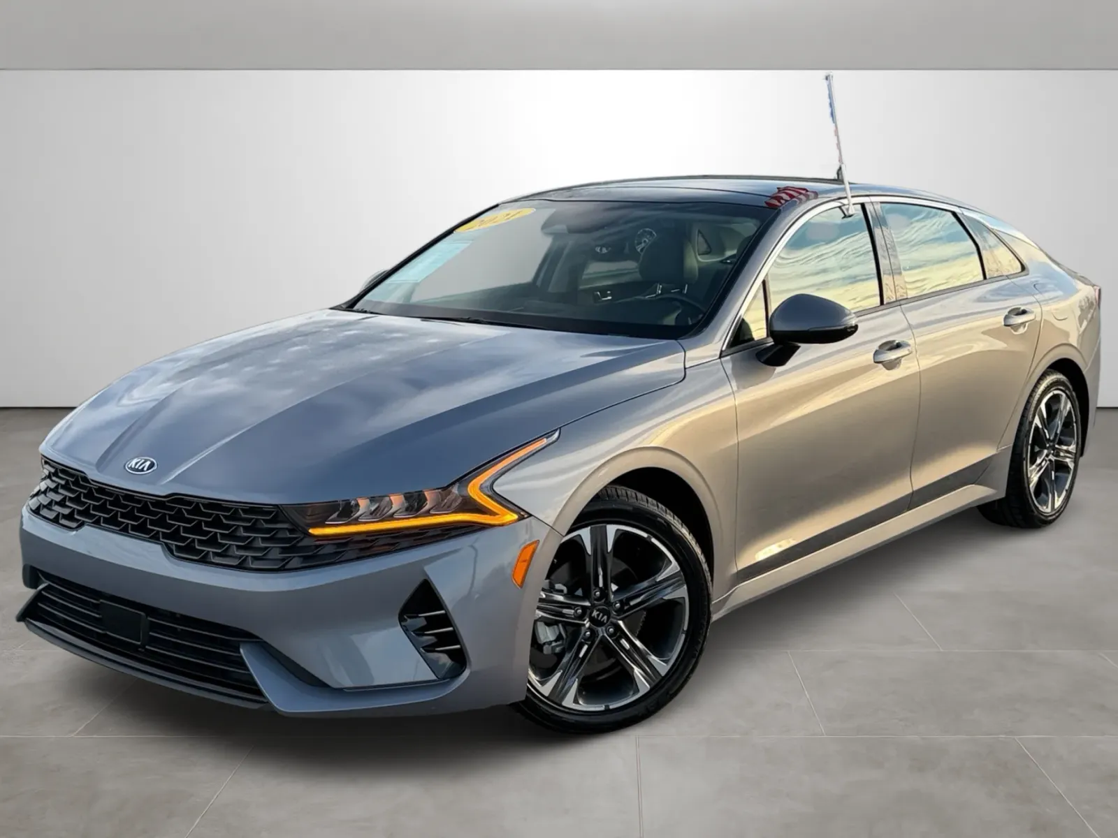 Gray 2021 Kia K5 EX for sale in Blytheville, AR