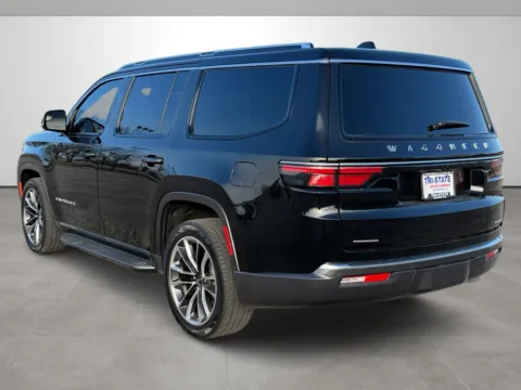 More photos of 2022 Jeep Wagoneer at Tri-State Motor Company, AR