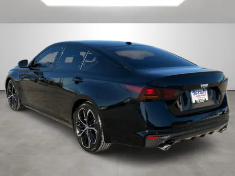 More photos of 2023 Nissan Altima 2.5 SR at Tri-State Motor Company, AR