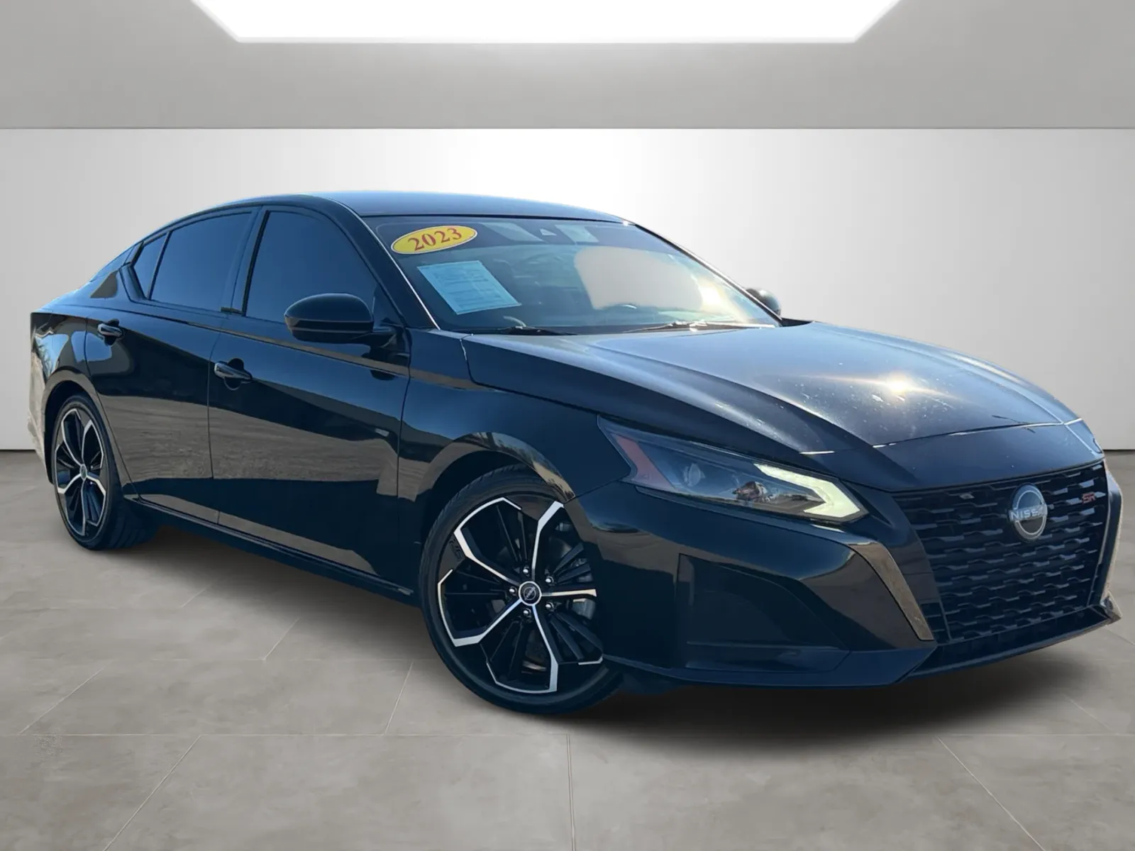 2023 Nissan Altima SR